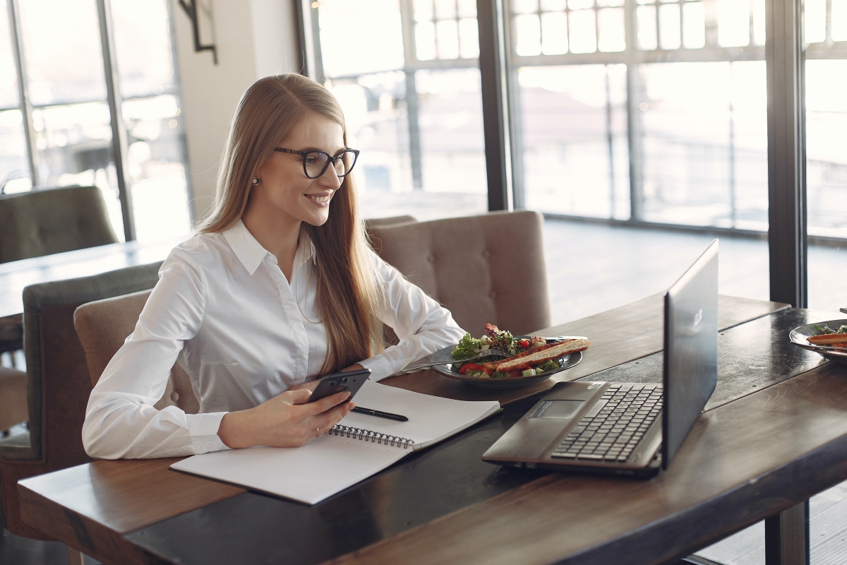 Tell me about a time you failed job interview question